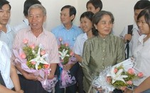 Cựu cán bộ Thành đoàn thời chống Mỹ giao lưu với các bạn trẻ