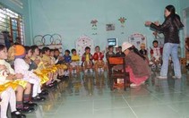Xây trường tặng quê nghèo