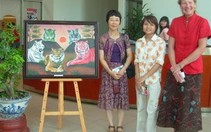 Đà Nẵng: Triển lãm tranh của học sinh câm điếc