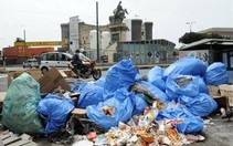 Ý: Thành phố Napoli chìm trong rác