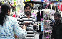 Malaysia cấm thuê lao động nước ngoài vô thời hạn