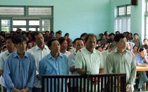 Tiêu cực đất đai ở Mũi Né: 12 bị cáo hầu tòa