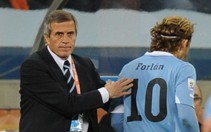 HLV Oscar Tabarez bỏ ngỏ tương lai