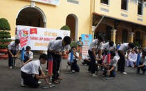 Bắn tên lửa nước mừng sinh nhật Đoàn