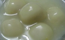 Chè bột nếp "Tết Trung nguyên"