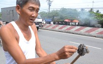 Người bí thư chi bộ đi nhặt đinh