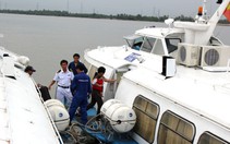 Đi tàu cánh ngầm lo ngay ngáy