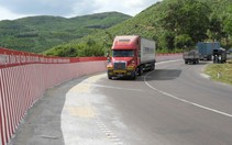 Đưa vào sử dụng 180m tường hộ lan đèo Cù Mông