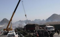 Trung Quốc: 7 xe bốc cháy, 28 người thương vong