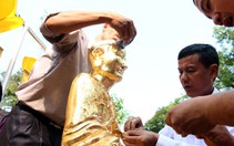 Tặng tượng Phật hoàng Trần Nhân Tông thếp vàng cho Huế
