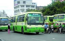 ​Buộc thôi việc nhân viên xe buýt thu tiền hành lý sai