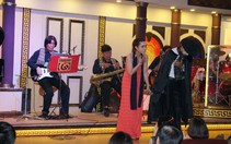 Phòng trà Tiếng Xưa Cabaret “sáng đèn” với nhạc xưa