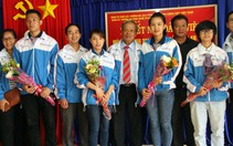 Nhiều chiến sĩ Mùa hè xanh được kết nạp vào Đảng