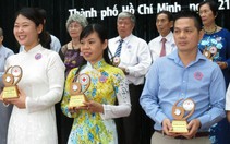 Vinh danh 69 “Hoa việc thiện” năm 2015