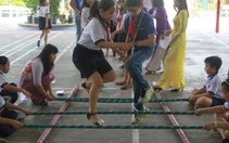 Học sinh tiểu học Việt Nam, Singapore giao lưu