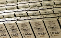 Ấn Độ cấm nhập sữa, điện thoại Trung Quốc