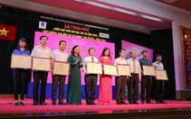 Trao giải cuộc thi "Tuổi trẻ học tập và làm theo tấm gương đạo đức Hồ Chí Minh"
