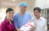 Em bé đầu tiên chào đời nhờ mang thai hộ tại Huế