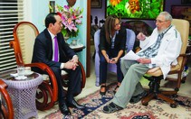 Chuyến thăm đầu tiên, cuộc gặp cuối cùng với lãnh tụ ​Fidel Castro