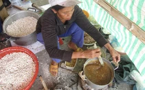 Bánh nổ nếp ngự Sa Huỳnh nghe mùi là biết tết