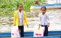 Tuổi Trẻ trao 500 phần quà Tết cho học sinh vùng hạn, mặn