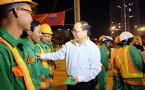 Lãnh đạo TP. HCM và Đà Nẵng chúc Tết công nhân vệ sinh