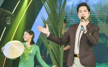 Yêu cầu báo cáo về việc 'tặng bằng khen cho ca sĩ Ngọc Sơn'