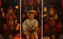 Tranh sơn mài hầu đồng “Giá thánh” ra mắt công chúng