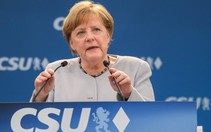 Bà Merkel: Ông Trump phải được tôn trọng như một tổng thống