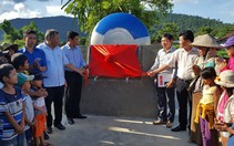 Tặng giếng bơm nước sạch và 100 bồn chứa nước tại Phú Yên