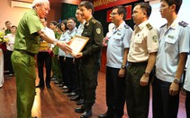Vinh danh 11 cán bộ hải quan tích cực chống tội phạm