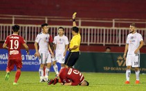 ​HLV Lê Huỳnh Đức phản ứng trọng tài