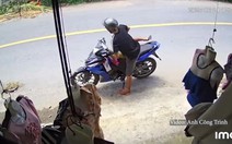 Tên trộm sầu riêng bị bắt quả tang vì không nổ được xe máy tẩu thoát