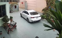 Pha đánh lái ô tô khó hiểu nhất năm