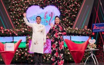 Nghệ sĩ Hồng Vân, Quyền Linh 'ăn mừng' khi 'Bạn muốn hẹn hò?' đạt nút vàng YouTube