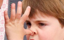 Những khoảnh khắc khó đỡ của hoàng tử bé nhà William - Kate