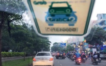 Cởi trói cho taxi truyền thống để được giống Uber - Grab