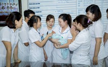 Viện trưởng Viện Huyết học kêu gọi người mẹ bỏ rơi con quay lại