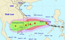 Bão số 12 mạnh lên, TP.HCM cấm tàu thuyền ra khơi