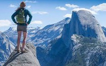 Clip chinh phục đỉnh Half Dome ngoạn mục