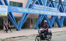 Trường đại học bỗng... có giá