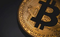 Bitcoin tăng ‘điên cuồng’ chạm mức 19.600 USD, Coinbase ‘sập sàn’