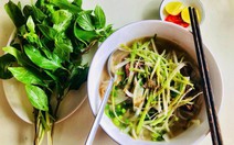 Phở Bà Mùi - niềm ao ước mỗi sáng của tôi