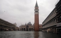 Thành phố Venice ngập lụt sâu nhất trong 6 năm qua