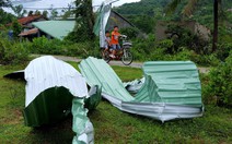 Phú Yên: Lốc xoáy làm hơn 100 ngôi nhà sập, tốc mái