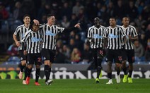 Newcastle rời 'khu vực nguy hiểm' với chiến thắng thứ 3 liên tiếp