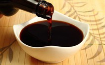 Tổn thương não vĩnh viễn vì uống cả lít nước tương