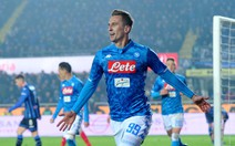 Đá bại Atalanta, Napoli lên nhì bảng