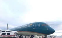 Máy bay Vietnam Airlines hạ cánh khẩn ở Romania cấp cứu khách