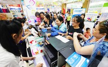 Đi siêu thị, “săn” tem  đổi đồ nghề làm bếp